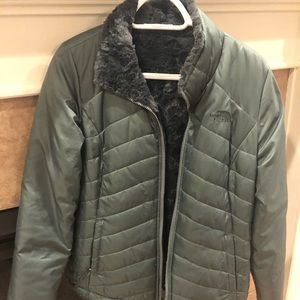 Like new. Hunter green north face jacket